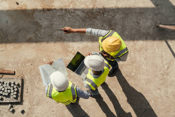 Best Local Concrete Companies  in Summitville, IN